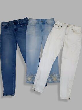 Democracy Jeans Bundle 3 Pairs Stretch Denim Skinny Fit Blue Light Wash White 4P